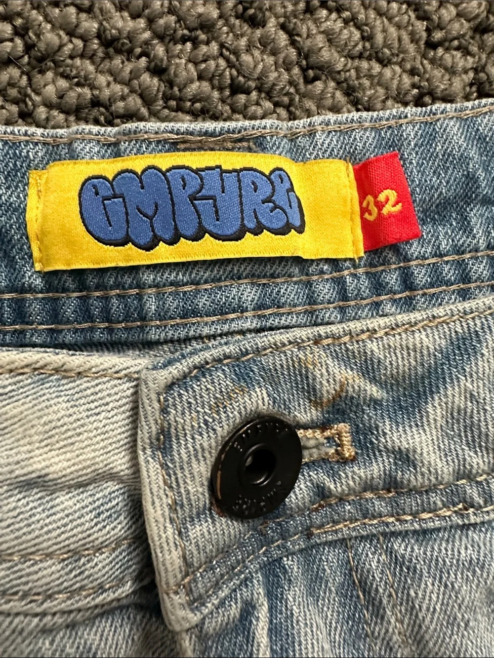Empyre jorts jean shorts 32 flip phone